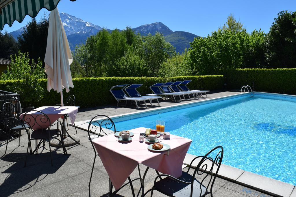 Hotel La Villa Gravedona Bagian luar foto